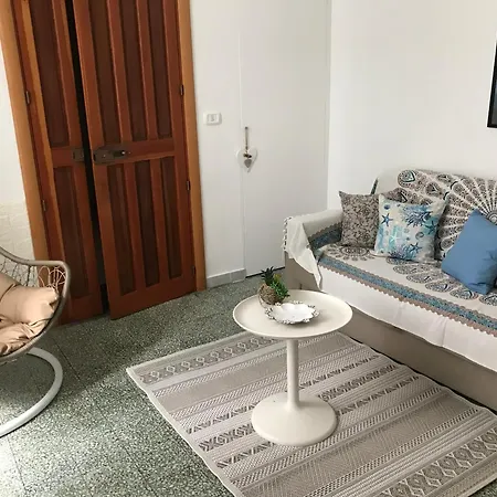 Casa Laura * 莫诺波利